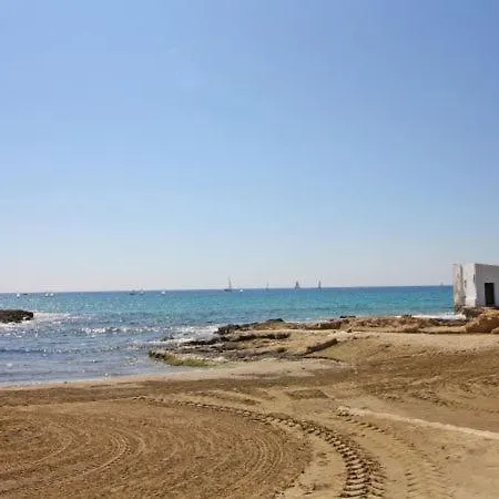 Sleeps 11 With Pool Air Con And Wifi Calp