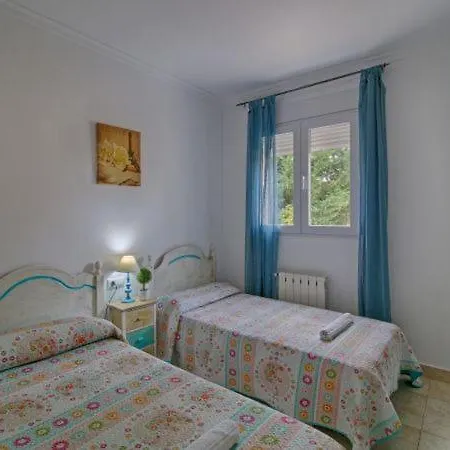 Sleeps 11 With Pool Air Con And Wifi Villa *