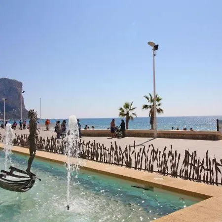 Sleeps 11 With Pool Air Con And Wifi