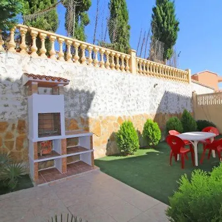 Sleeps 11 With Pool Air Con And Wifi *